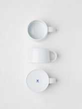 Load image into Gallery viewer, Top, side and bottom look of Arita Houen mug
